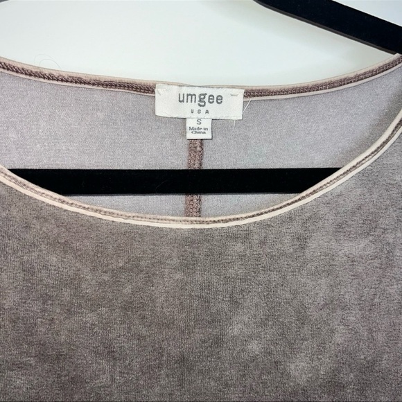 UMGEE Top Crushed Velvet Pullover Round Neck Soft Brown Gray Boho Shirt - Picture 2 of 3